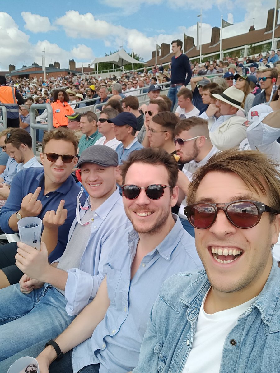 MatthewLejk's tweet photo. @Investec_Sport #Investectest #sport #cricket
#wicket
#broard # howzat!! https://t.co/2TlNVPA3FD