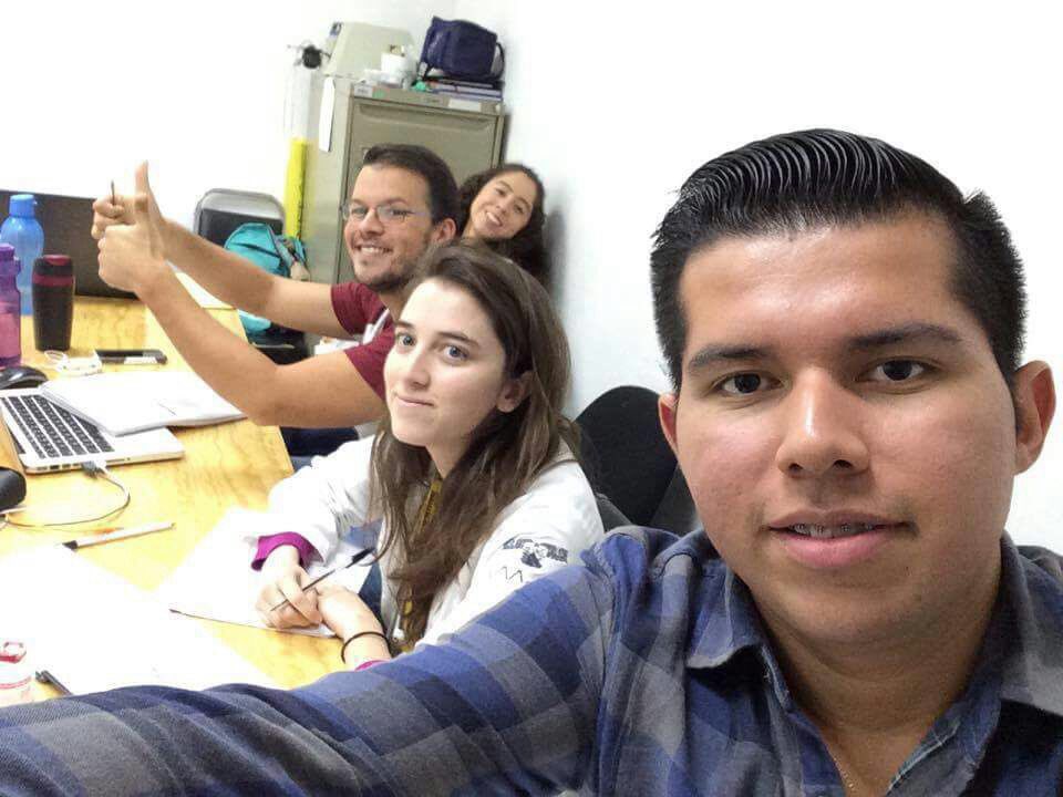 AndieAskdfgh's tweet photo. Última foto 😄🙌🏼🙈👈🏼 #ByeSS https://t.co/dGEdg5IEXI