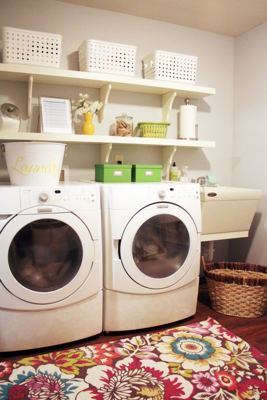 klutterwiz's tweet photo. #Organize and design your laundry room https://t.co/MlyAhaNfn3