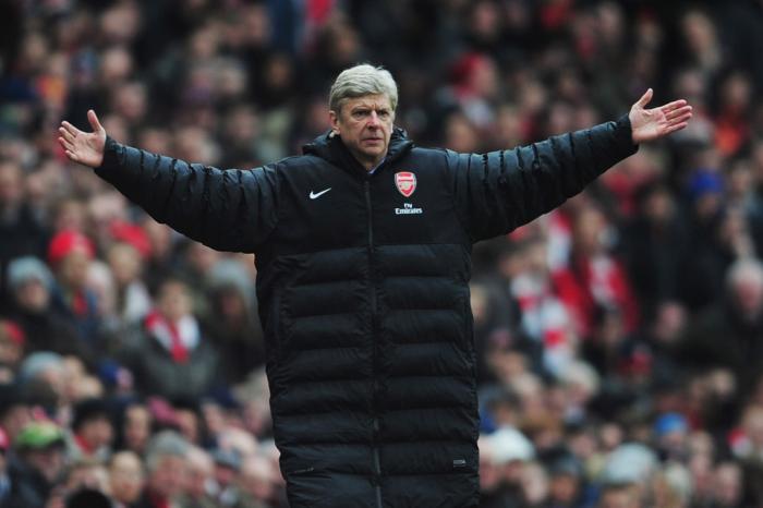 afootoffside's tweet image. Seriously, what is the point of buying Lacazette? afootoffside.com/2017/07/4-thin…