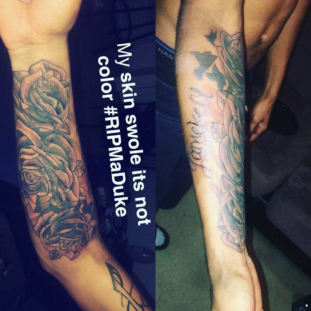 GeddisJt's tweet photo. Happy Cake Day Momma ❤💉 I Love You #RIPMaDuke https://t.co/YyRkXU5e6q