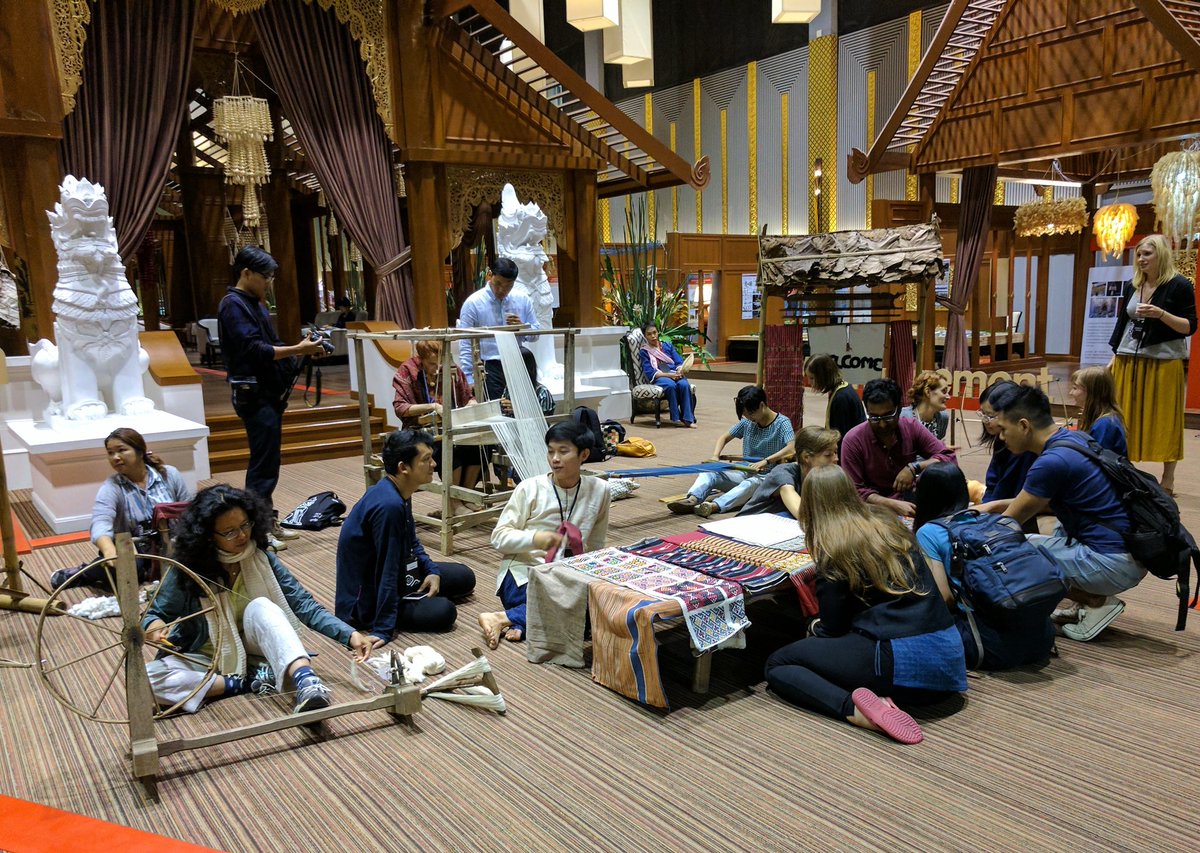 ps2270's tweet photo. Weaving Knowledge students teaching and demonstrating at #ICAS10 #ICAS2017. We all learned so much.Thank you Arjan Nussara and Banraijaisook https://t.co/nq5lWAb13r