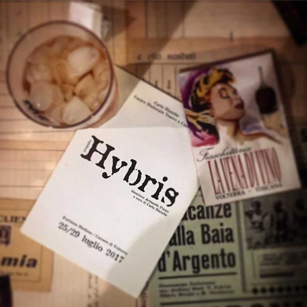 fattiditeatro's tweet photo. Hybris nights
#compagniadellafortezza #progettohybris #volterra #livevolterra #prisonlife #fattiditeatro #comunicateatro #armandopunzo #so… https://t.co/8CJOE6Qjss