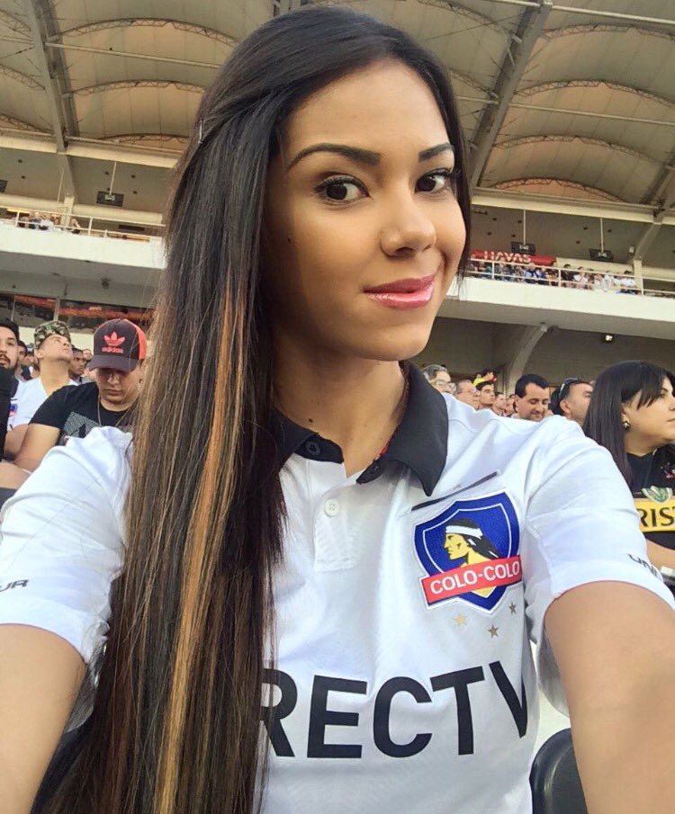 pablobonansea's tweet photo. Vamos por esta nueva copa, ellas lo quieren, nosotros también!#VamosColoColo #SuperCopaCC #SuperCopaXEl13
@FrancescaFiori_ @ReymarBernal https://t.co/RcvMyBaT7Y