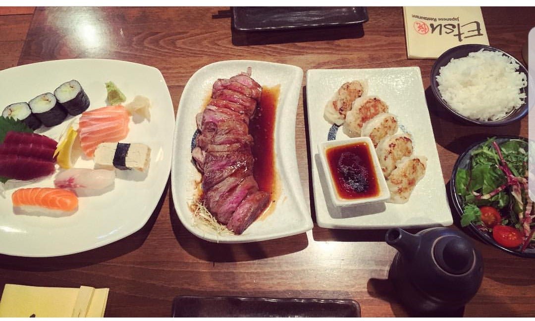 EtsuRestaurant's tweet photo. Best way to enjoy or food is definitely by sharing like our lovely Instagramer here on their date night 😍
#LittleBitOfThis #LittleBitOfThat https://t.co/d2Dh1PXr1M