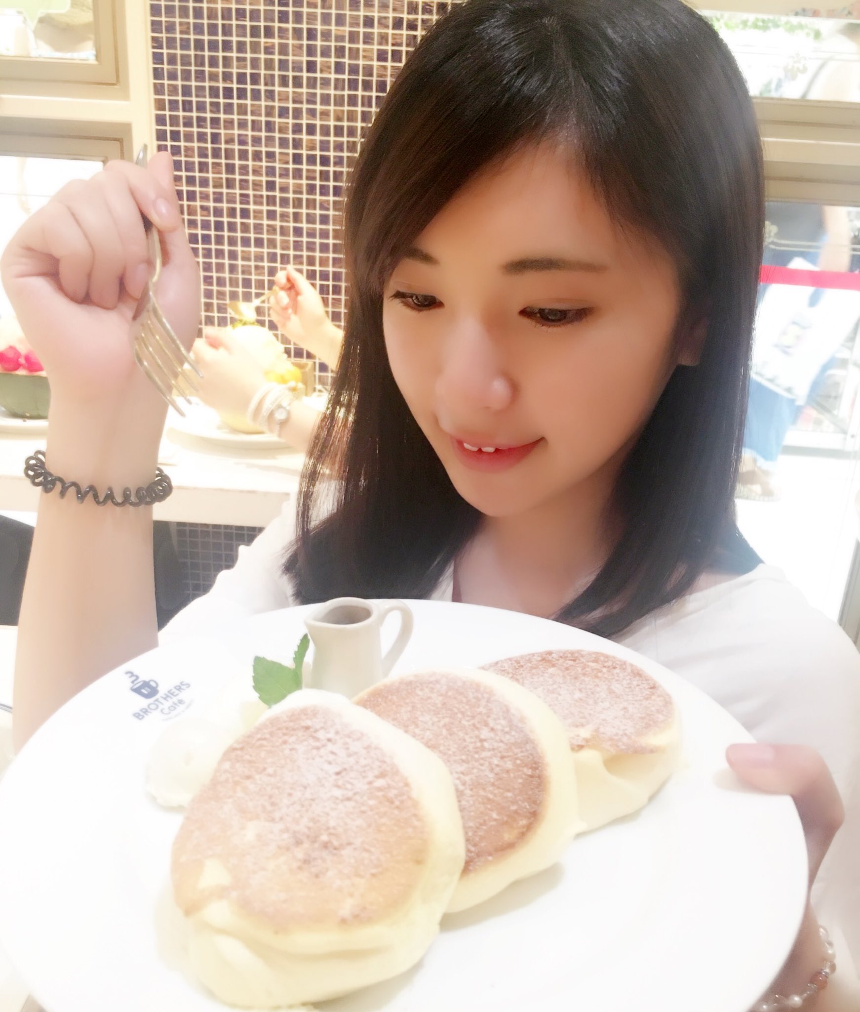توییتر 山崎佑奈 در توییتر パンケーキと女子の組み合わせは かわいぃと聞いたので行ったけど 一枚でリタイア だけど すっごく美味しかった パンケーキ 女子 最強のコラボ 山崎佑奈 パンケーキ ちなみに スフレパンケーキ T Co Hnioip6b3u