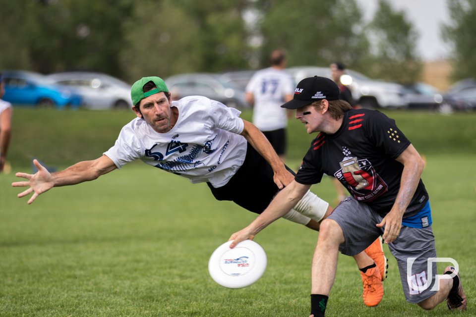 USAUltimate's tweet photo. Last day of #MasterNats can only mean 1 thing. Time to name champions! See match ups &amp; check results: https://t.co/DdzSzYfGiW. #UltiPhotos https://t.co/dQKp6ErpQP