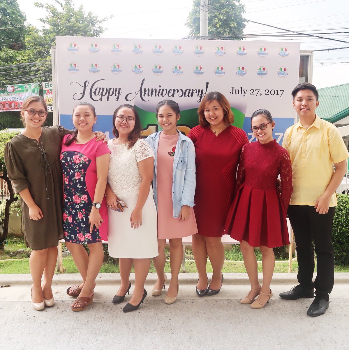 marlalaaaa's tweet photo. Mid Year Thanksgiving 2017. Happy 103rd Anniversary po ❤️🌹 #iglesianicristo #atg2017 #mytg2017 #INC103 7•23•17 https://t.co/jksamgbARV