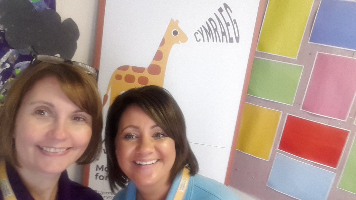 annangell14's tweet photo. #Gwylsoar
#Mudiad
#Cymraegiblant https://t.co/SrOxyhtbuJ