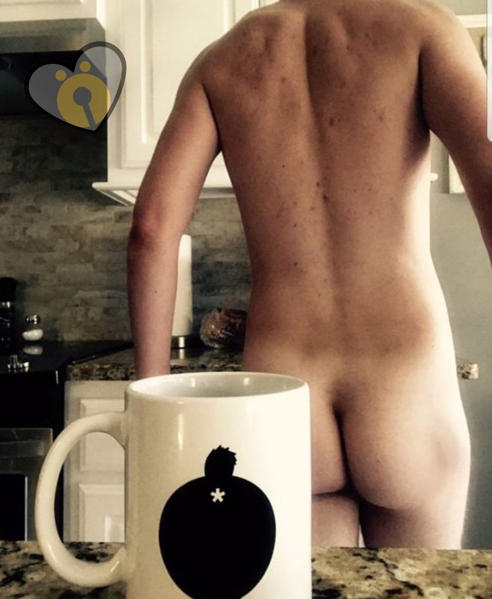 lovefluffscruff's tweet photo. Who's up for a cheeky coffee? ☕🍑 https://t.co/9wa31gpD6Q #gay #beard #scruff #cheeky #coffee RT and follow. DM to be featured https://t.co/F5JDc62s0U