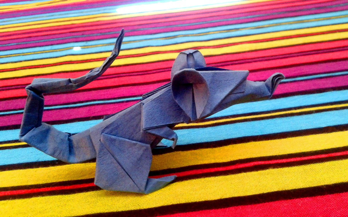colorpapel8's tweet photo. Rata, un diseño del gran maestro Eric Joisel y mi primer plegado de una de sus creaciones. Arte y magia! #origami #EricJoisel https://t.co/82jGr52CEN