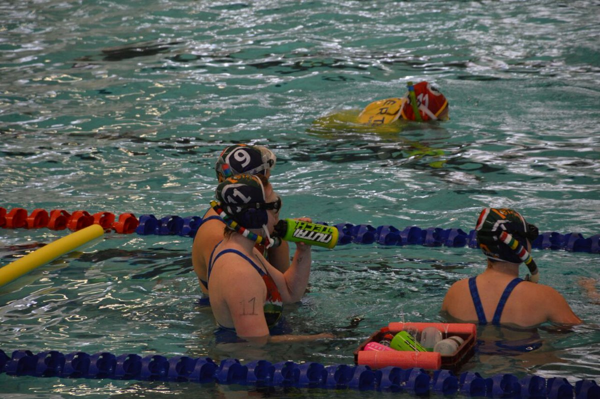 Koproer's tweet photo. #SA #Underwaterhockey ladies win #bronze @ #WorldChampionships in #Hobart https://t.co/lfSOCZWJvf #uwh #sauwh @SAUWHF @NUTRITECHFIT https://t.co/fCuRAUrXDX