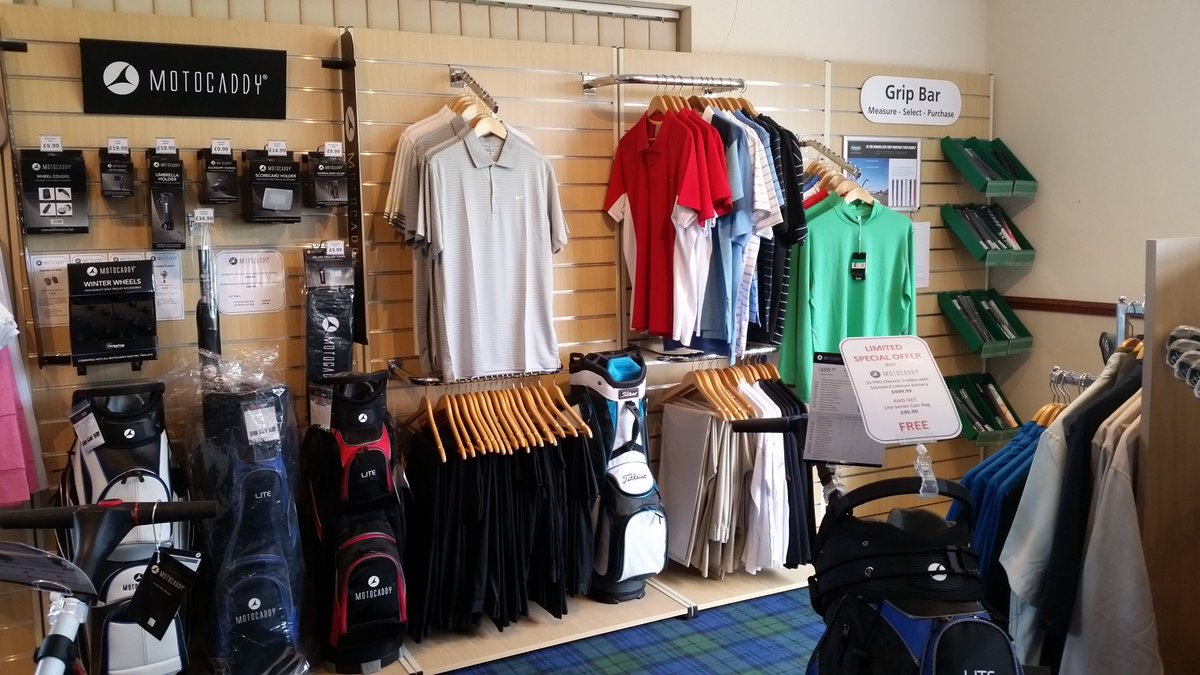 SkegnessGolf's tweet photo. Rain doesn't stop play @SkegnessGolf Play our indoor golf simulator or practise on our driving range. We sell waterproofs in our shop too. https://t.co/fuTgwJyqep