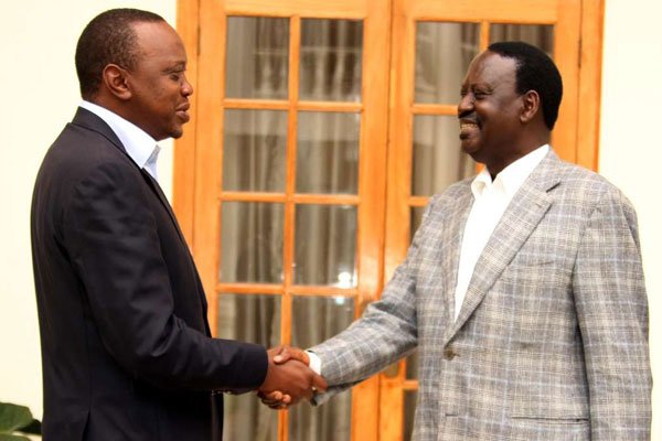 NationBreaking's tweet photo. STATE HOUSE race remains tight as Uhuru approval rating drops by 1 point to 47% in latest Ipsos poll; Raila stays at 43%, with 5% undecided. https://t.co/ktddQefnTr
