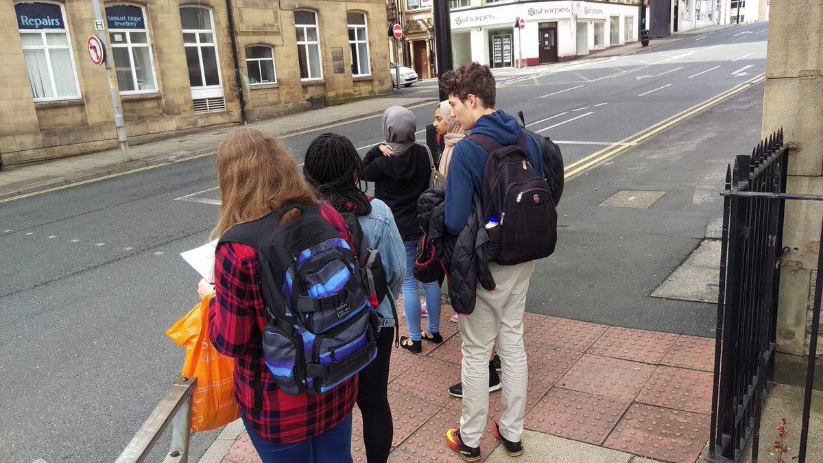 NCSteamjackman3's tweet photo. We're on the way for our volunteer day at the Shakespeare court care home! #NCS #TeamJackman https://t.co/JCW4xYZnOr