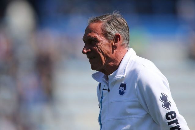 "Di gente che bacia la maglia ne vedo tanta, ma tranne <a href="/Totti/">Francesco Totti</a> è tutto teatro". <a href="/PescaraCalcio/">Pescara Calcio</a> <a href="/MrZeman1/">Mr. Zeman</a>