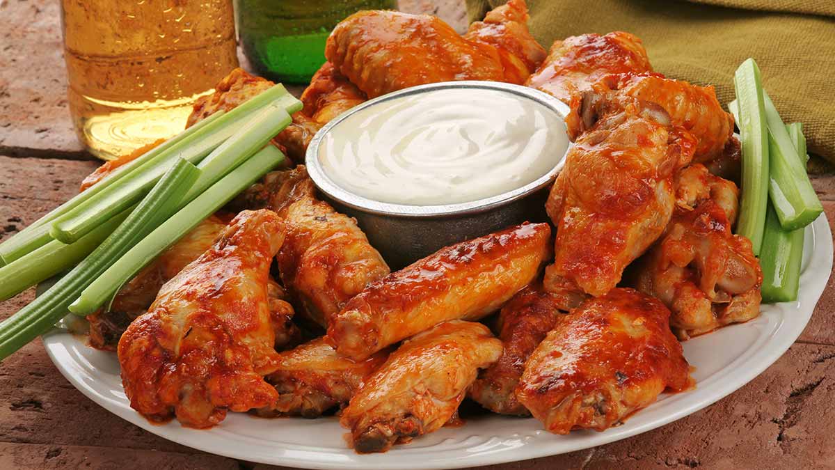 bachruck's tweet photo. The Lord Of The Wings
#MakeABookTasty https://t.co/BKclbSuaPe