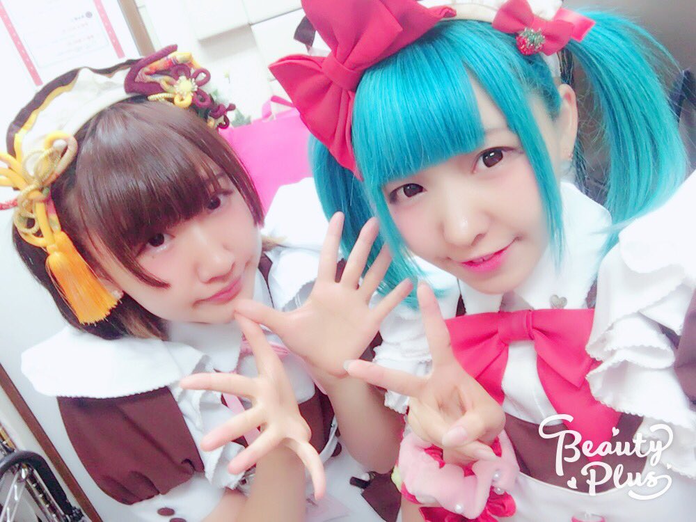 maid_ichigo's tweet photo. くろこさんと❤️
おりひめさんと❤️ https://t.co/olz1ponX9T