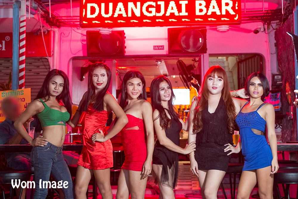 паттайя soi 6. очень красивые ледибои. уокинг-стрит паттайя. тайланд ледибой паттайя. тайланд soi 6.