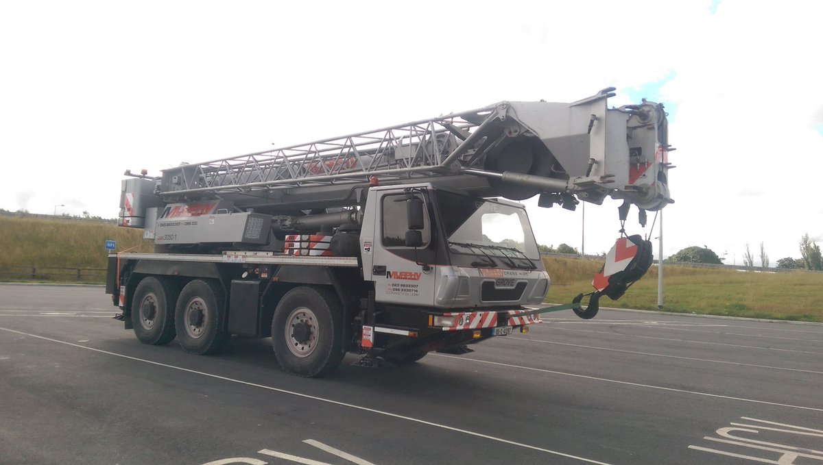 DamienMaher2's tweet image. Congratulations to Murphy Crane Hire Clonakilty, Co Cork on taking delivery of their Grove GMK 3050-1.
Best of luck Brian &amp;amp; Pat.