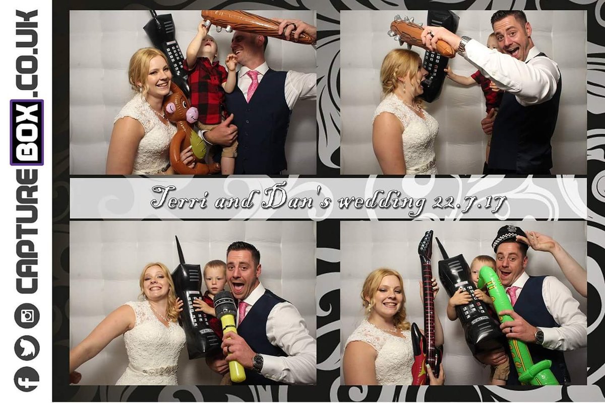 capture_box's tweet image. A fabulous evening @MarwellHotel for Terri and Dan.
D/load your FREE hi-res photos capturebox.co.uk/your-photos
#CaptureBox #PhotoBooth #Wedding