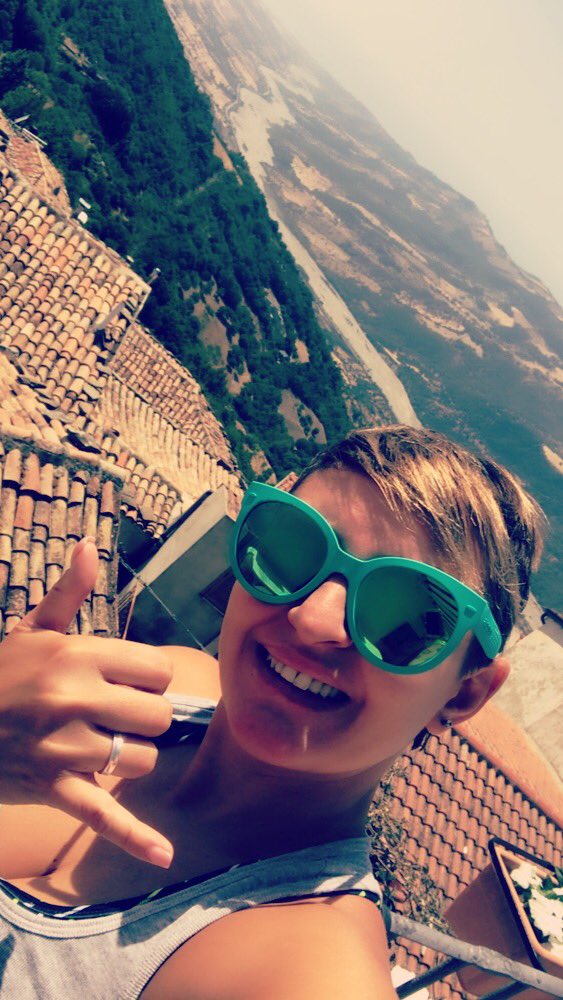 Katerina_Mundo's tweet photo. Il panorama è bellissimo #calabria #unstoppable #kate_M #newentry #newlife #welcomeTwitter #tweet #freedom #lifestyle https://t.co/cYBTqTe5N7