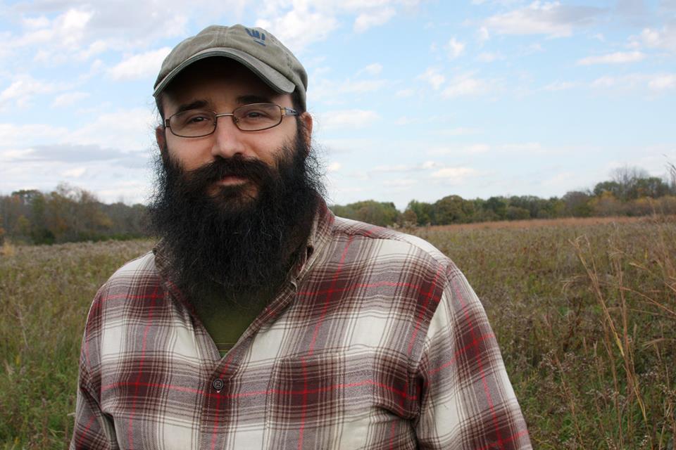 Saving Seeds slowfoodcincinnati.org/2017/07/23/sav…