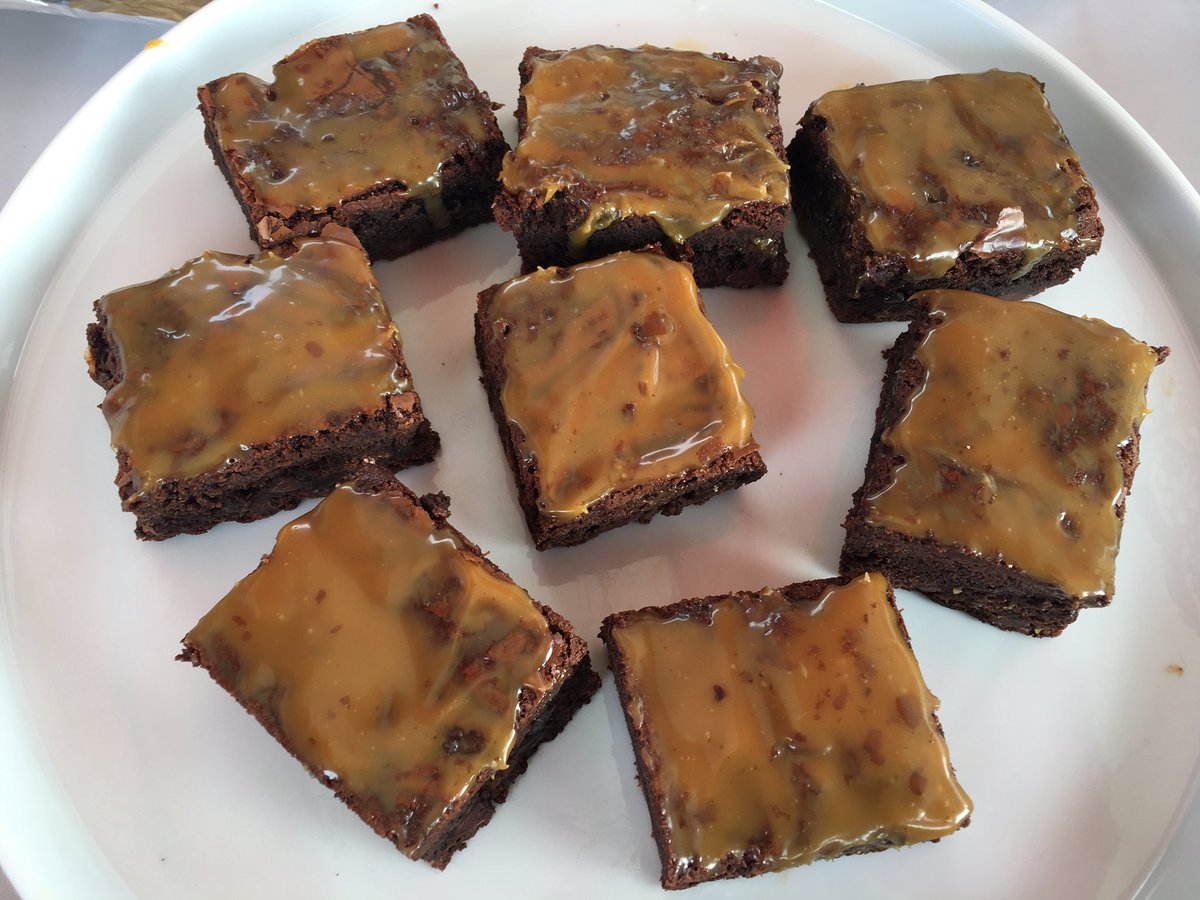TootingTown's tweet photo. Take a look at the delicious treats from @Deelicious_NK here at #SW17Party on Cowick Rd in #Tooting from 12-5.30pm today. See you soon! https://t.co/SDcqtXwXHH