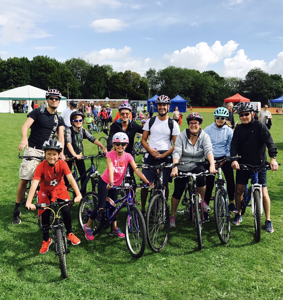 Spencer40's tweet photo. Great morning at the @smhbasingstoke #BigWheel #selflessselfee https://t.co/aXZHNkvHfE