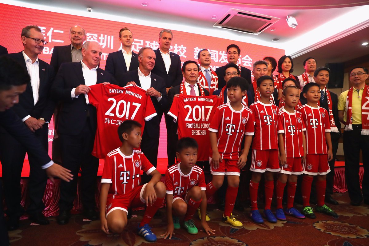 Pressemitteilung - #FCBayern Football School in Shenzhen: fc.bayern/FCBayernFootba… #visitingfriends https://t.co/1VqeEKSnAo