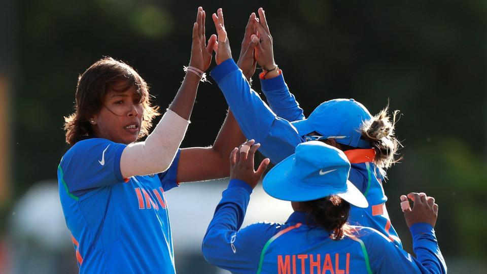 agrawalsaav's tweet photo. Go girl and Chak de fatte ! #GirlPower Girls #Girl
💪🏻💪🏻💪🏻💪🏻💪🏻💪🏻💪🏻💪🏻
.
Humaari choriya kisi se kam hai k !😉
💪🏻💪🏻💪🏻💪🏻😉😉😉😉😉 https://t.co/ycPr4OzWWm