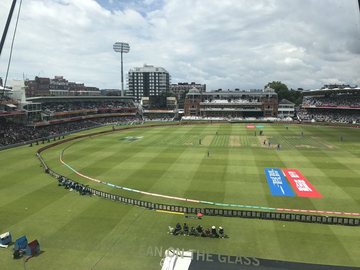 iramabbasi's tweet photo. #ENG 3rd wicket down for 63! #EngvInd #WWC17 #LiveFromLords @BBCUrdu https://t.co/HQHCEJcZsf