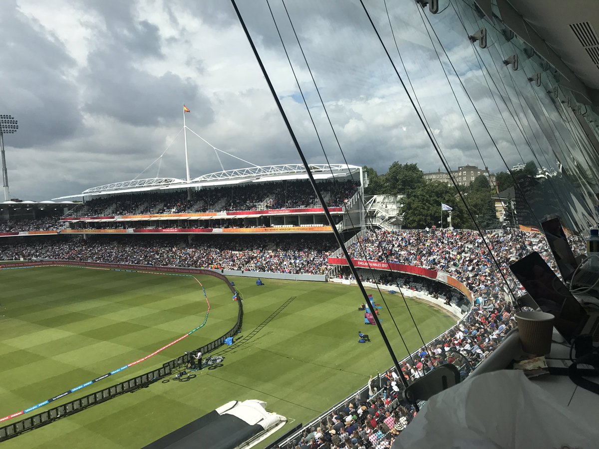 iramabbasi's tweet photo. #ENG 3rd wicket down for 63! #EngvInd #WWC17 #LiveFromLords @BBCUrdu https://t.co/HQHCEJcZsf