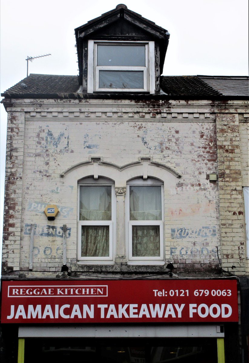 Kagey_infohub's tweet photo. Another Black Country #ghostsign. 
@BlackCountryPic -is Bearwood in the Black Country? 🤔
https://t.co/hFCUkZfOxw https://t.co/7Jhfk2whyN