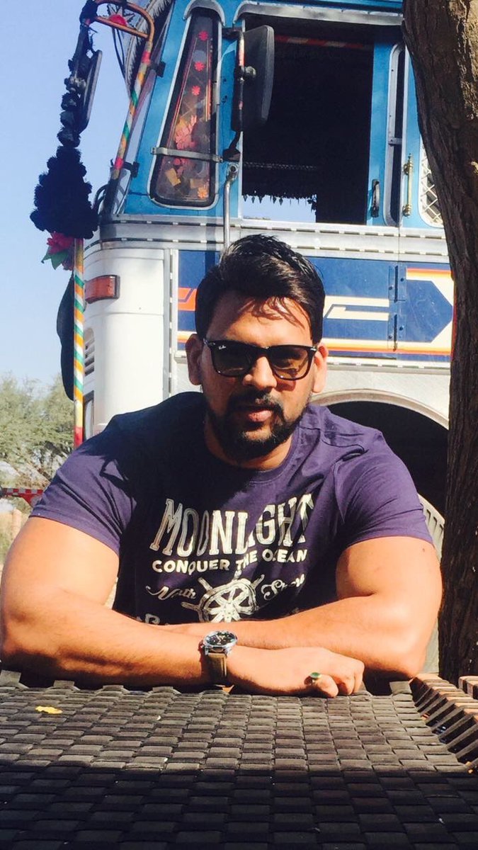 Seek to be worth knowing, rather than be well known 😇#beingabhishek #sundayvibes #thoughtoftheday