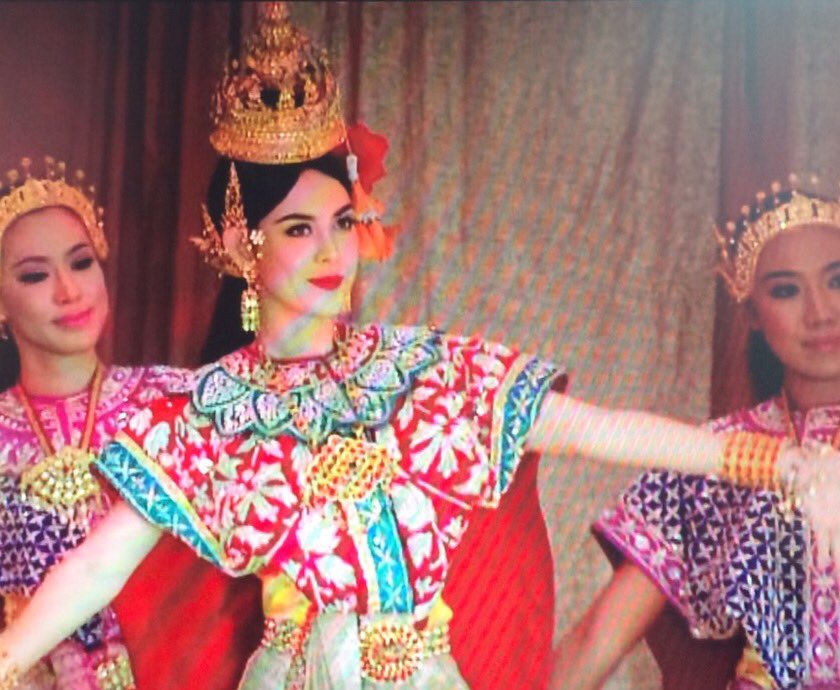 รำก็เก่ง นะเจ้าลำดวน#ข้าบดินทร์รีรัน 🐘