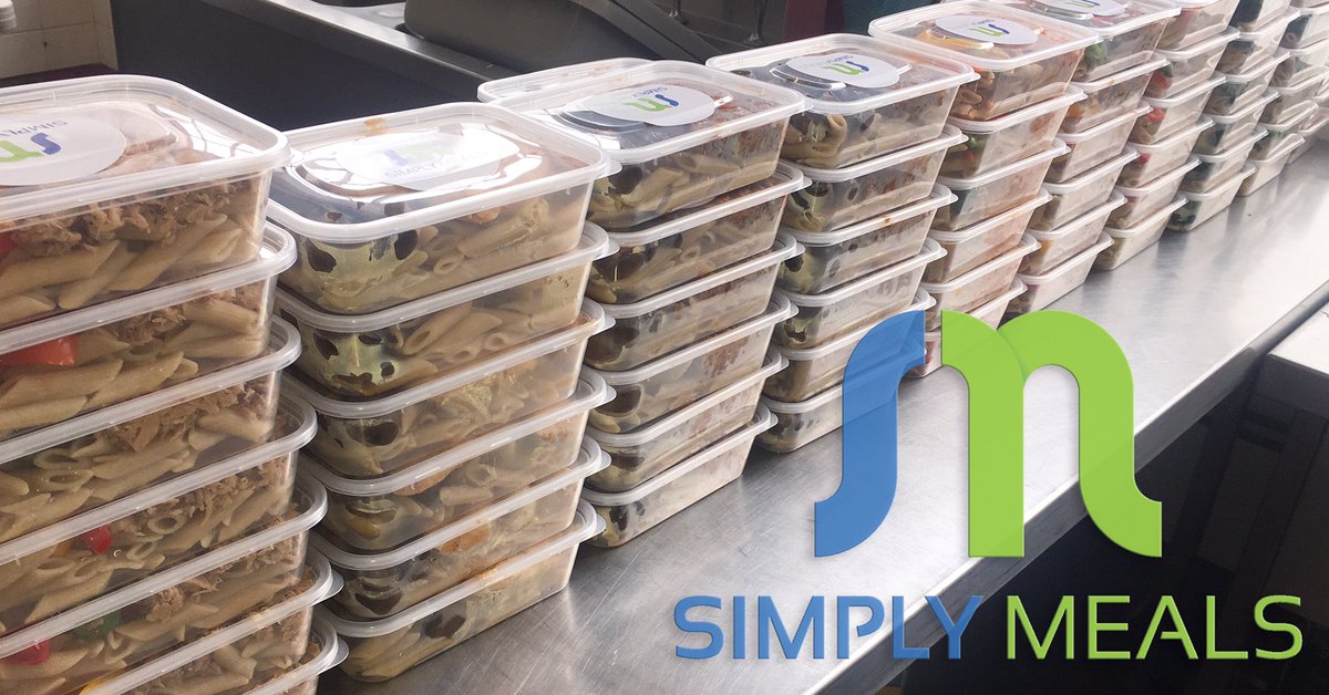 We're cooking up a storm today at Simply Meals HQ 👨‍🍳👩‍🍳🌪🌪! Your meals are almost ready for delivery ⏲!!! Who's excited???