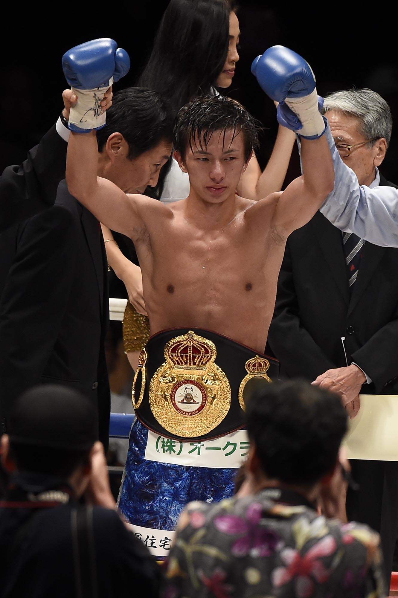 テレビ東京格闘技情報 田口良一 第9ラウンド Tko勝利 テレビ東京 ボクシング タイトルマッチ放送中 Wba世界l フライ級タイトルマッチ 田口良一 ロベルト バレラ 田口tko勝利 バレラ敗れる 田口良一が6度目の防衛戦 Photo Itaru Chiba