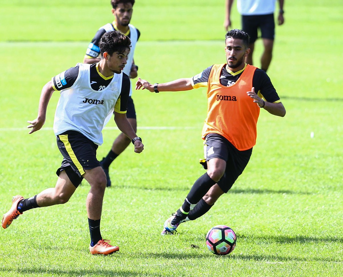 ittihad's tweet photo. (٣) صور الحصة التدريبية الصباحية للفريق الكروي الأول في معسكره الإعدادي في بولتون اليوم الأحد ٢٣/٧/٢٠١٧ https://t.co/Dv48Q5ArGX