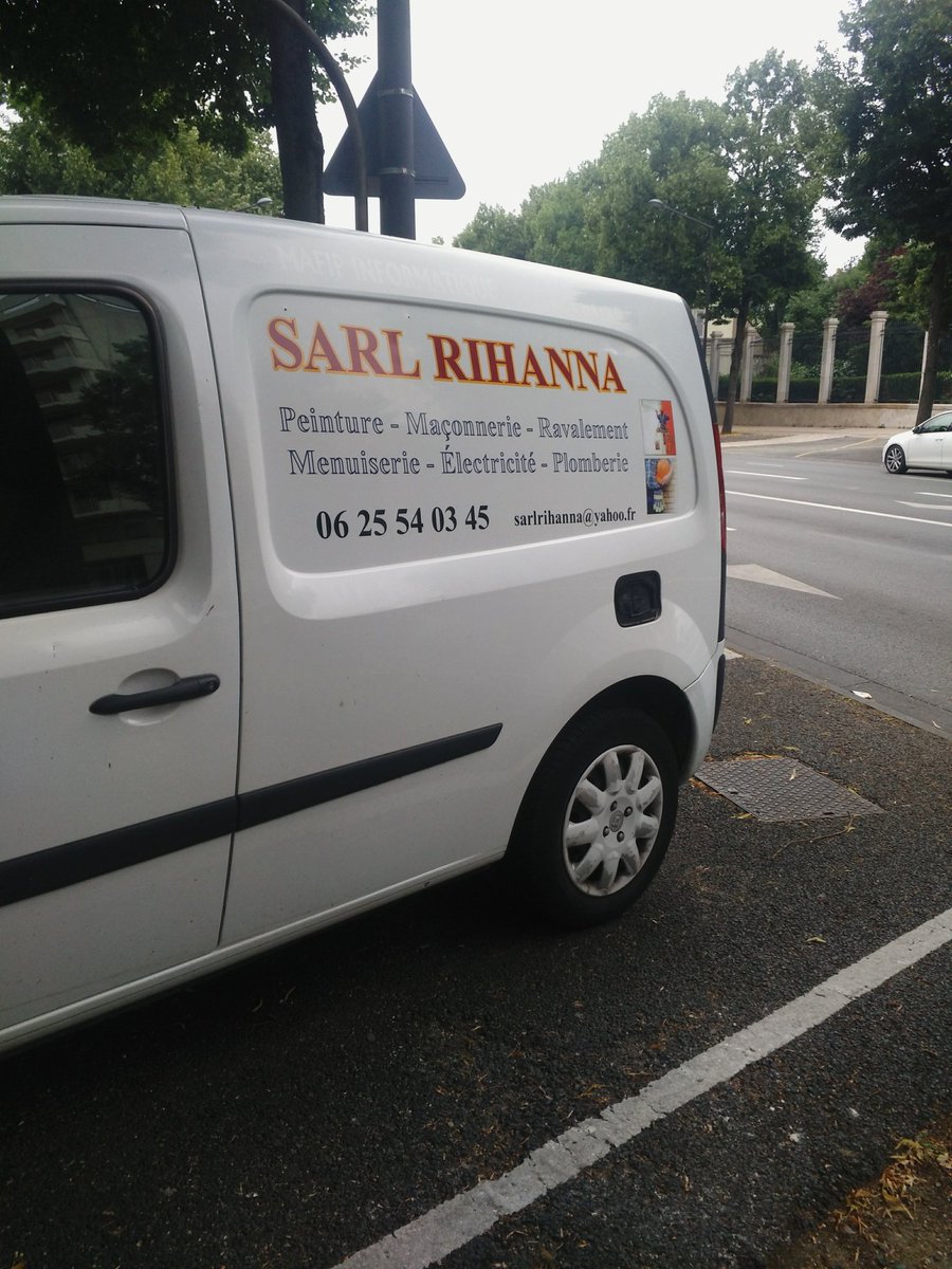 psychotropikal's tweet photo. badgalriri s'est retirée du monde musical https://t.co/DOXzHkpZaS
