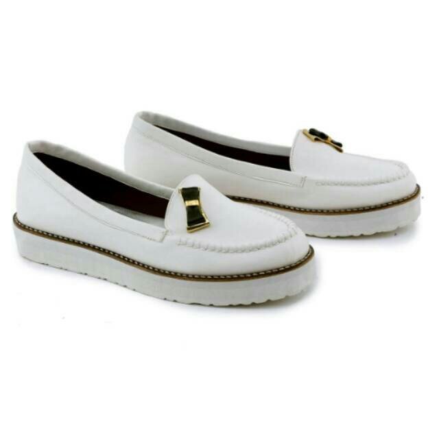 Temukan dan dapatkan Sepatu Flat Kasual Wanita hanya Rp 171.600 di Shopee sekarang juga! shopee.co.id/fashion_cantik… #ShopeeID