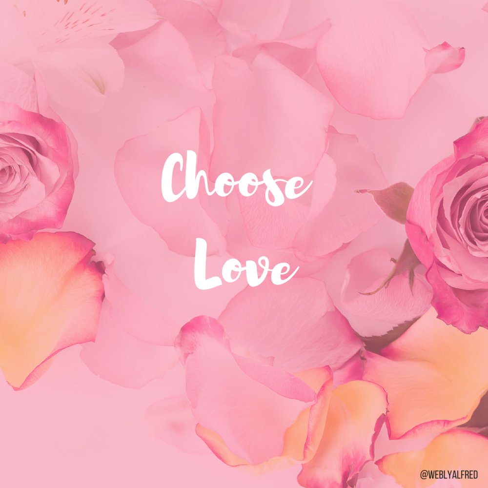 VanessaLouiseM's tweet photo. Always....
#LovesCalling ❤ https://t.co/KWFWE251sz