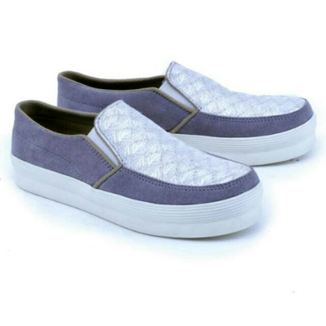 Temukan dan dapatkan Sepatu Flat Kasual Wanita - GMJ 5400 hanya Rp 166.800 di Shopee sekarang juga! shopee.co.id/fashion_cantik… #ShopeeID