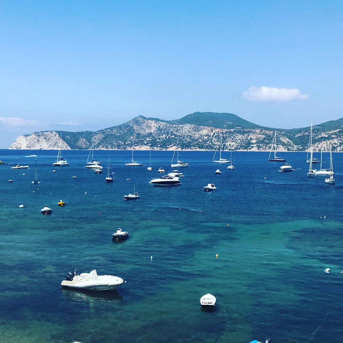 robsoar's tweet image. Touchdown Ibiza 🏖