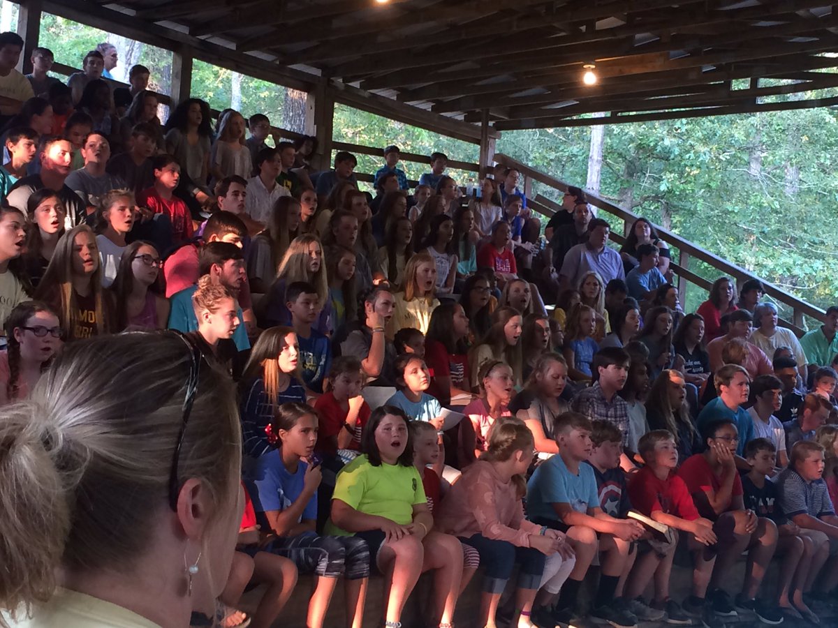 ChadGRamsey's tweet photo. We had a GREAT week @maywoodcamp as we studied James 4! There were 33 baptisms and 24 requests for prayer. Praise God! #7thWeekSquad https://t.co/dTnMX5yJIf