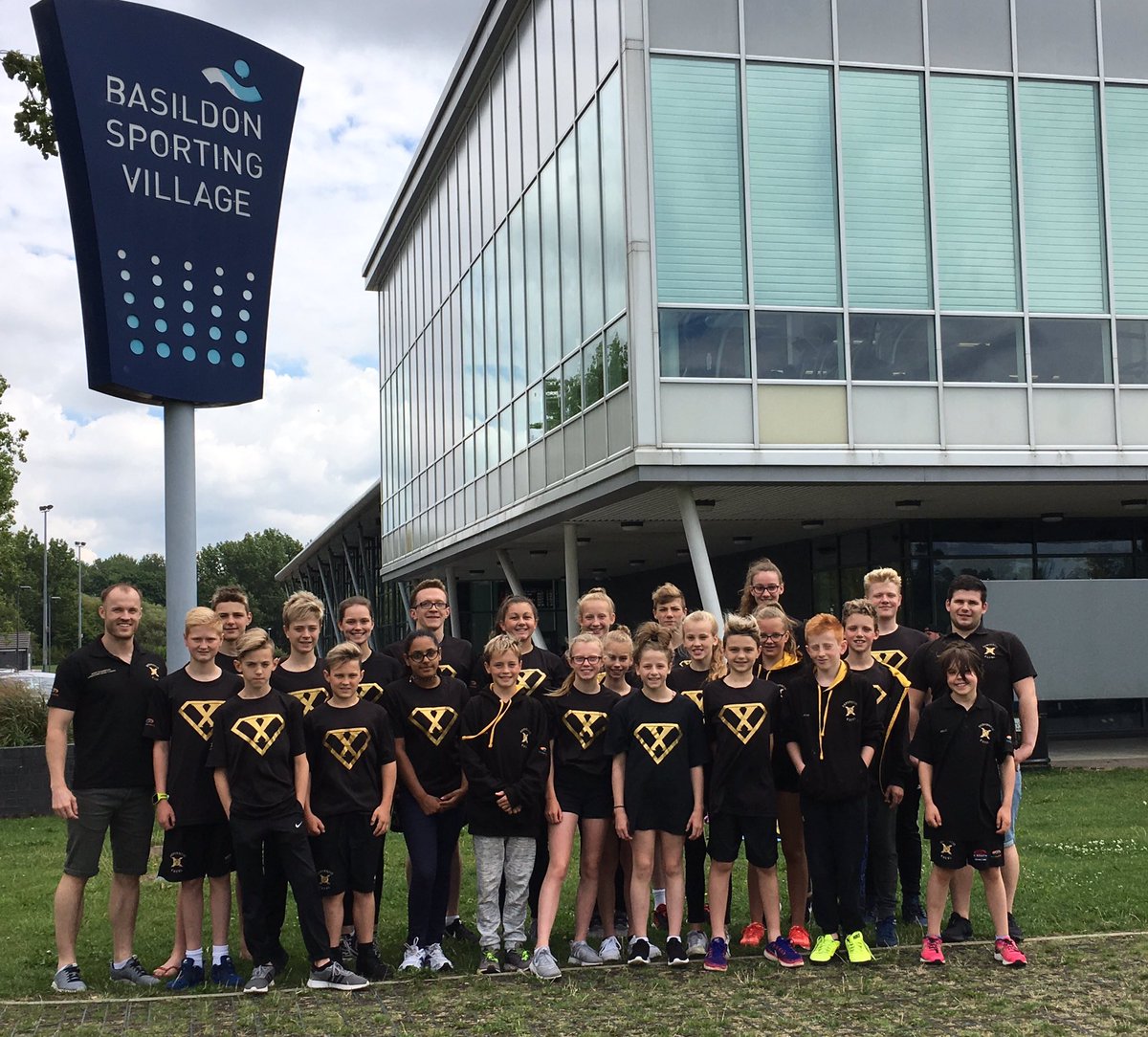 J13CKC's tweet image. Great first day for @DerventioeXcel at #Basildon

Now time for day 2! #fastswimming #processfocus

@Kyle95Hudson @l_bates1 great job #TeamDX