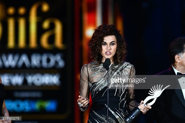 TaapseePFanClub's tweet photo. PICS the gorgeous @taapsee at IIFA 2017 https://t.co/17hrEcxSMh
