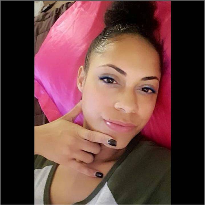 k33m00's tweet photo. 🙌 YASSS It's time for a great show 👸🏻MackMarie☝:Soulful Sunday 💃🏽
https://t.co/lim2HIV6fq https://t.co/87h3g2U2Xd