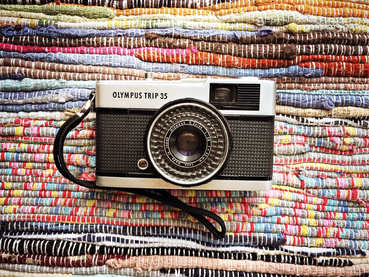 ozlem4ever's tweet photo. Having sort & clear out of #dadsstuff and found this #olympustrip35 📷 + flashgun + manuals!!! @GavGordonToGo #filmisnotdead #believeinfilm https://t.co/FR2nsfQB6l