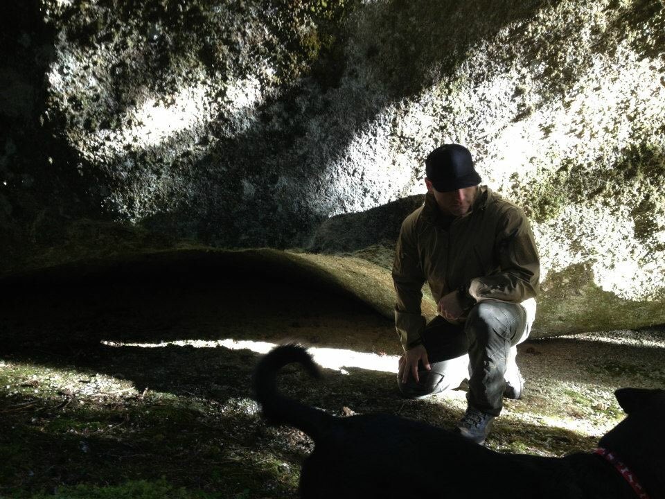 FrozenGoldAdam's tweet photo. How did the search for a lost gold mine lead me to a UFO crash site-crystal prospectors,&amp; a lost civilization? #crystals #Aliens #OJSimpson https://t.co/zlb6BkdkDB